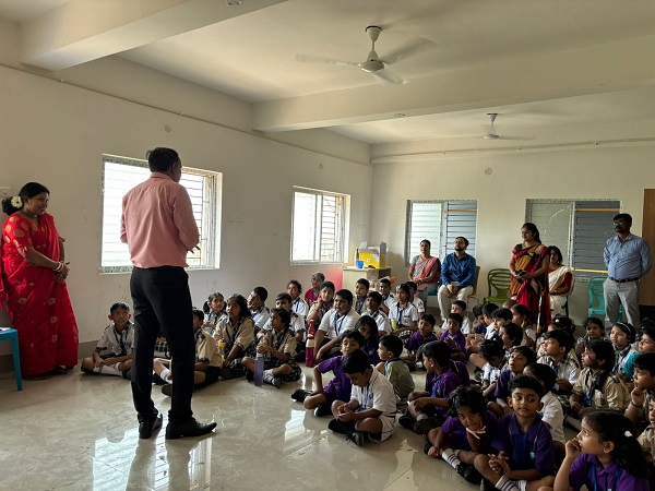 St. Xavier's High School, Uluberia